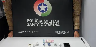 PM apreende drogas e conduz envolvidos por tráfico em Xanxerê
