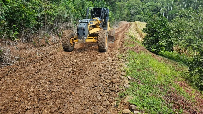 Patrolamento é realizado na estrada geral de linha Vitória