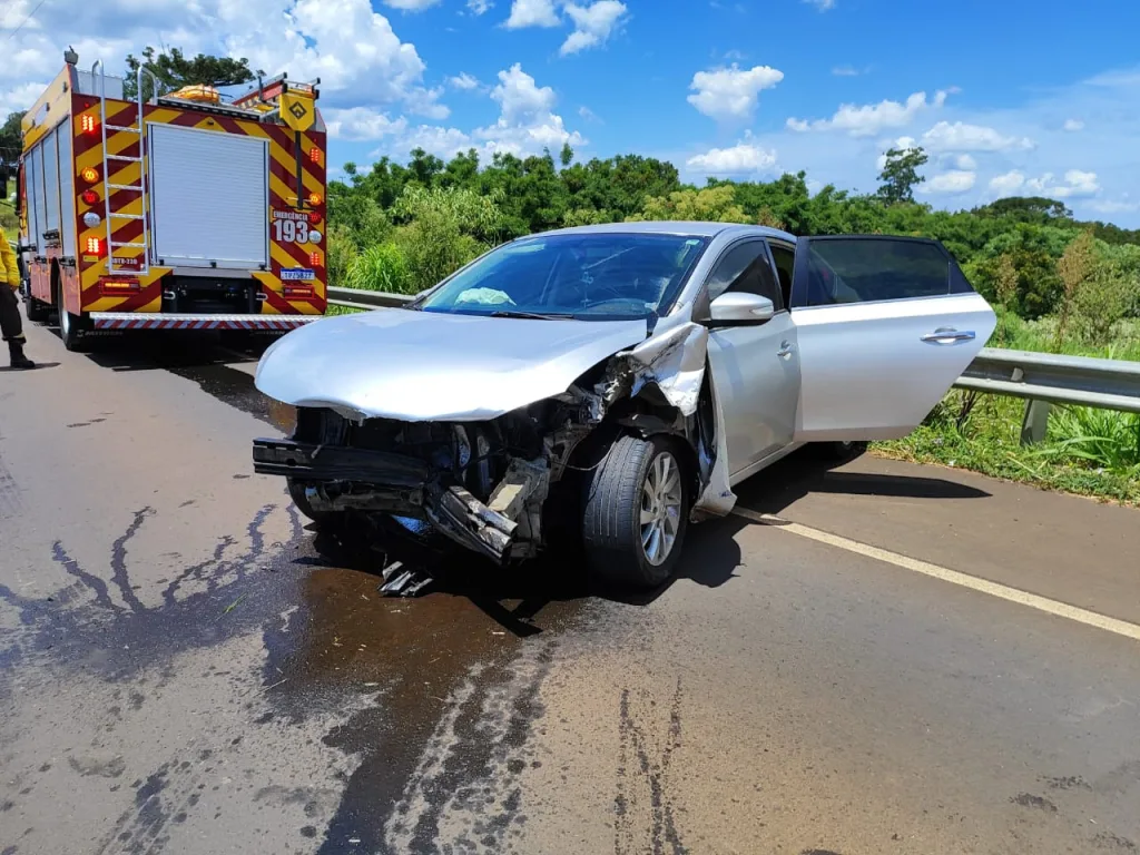 Acidente com veículo de Arvoredo é registrado na SC-283 em Chapecó