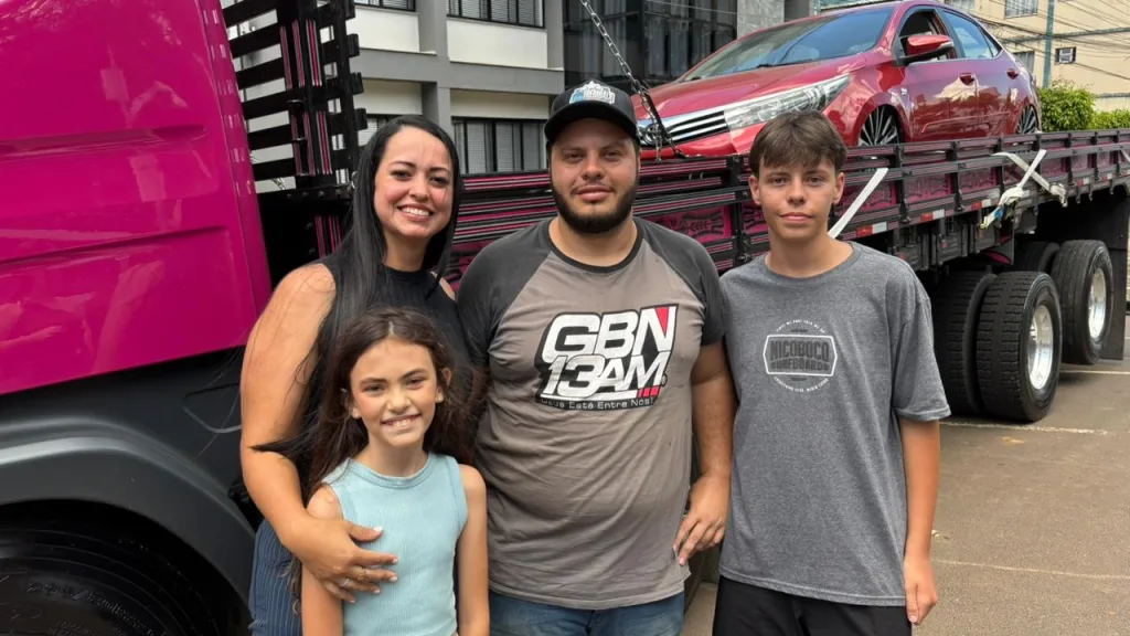 Morador de Seara ganha carro e caminhão em rifa online