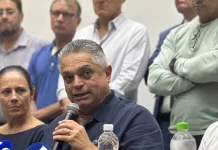 O cenário com a confirmação de João Rodrigues (Crônica) João Rodrigues confirma disputa ao Governo de Santa Catarina