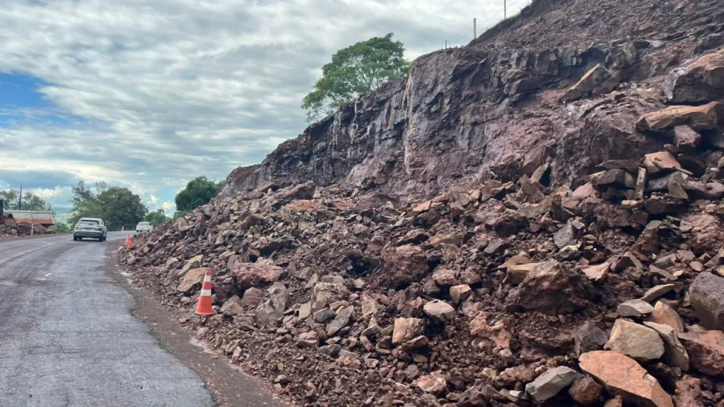 SC-283 terá detonações de rochas nesta semana