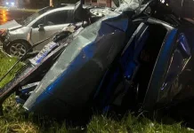 Colisão na BR-153 em Concórdia deixa vítima presa em veículo