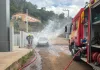 Veículo é destruído por incêndio próximo ao Fórum de Seara