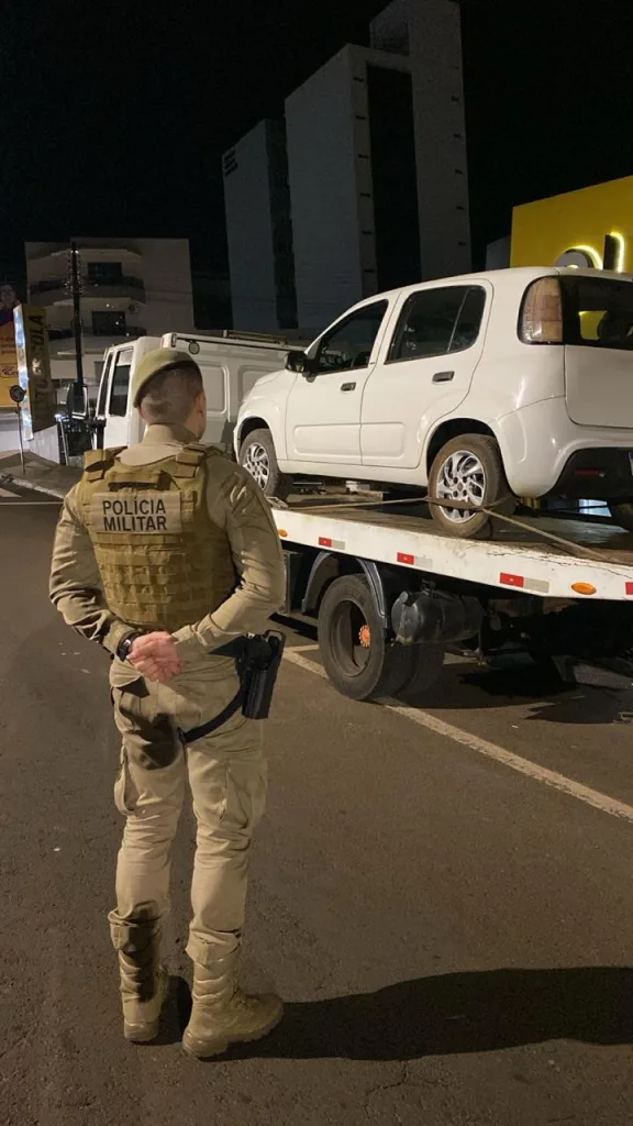 Veículo furtado é recuperado e quatro suspeitos são detidos em Xanxerê