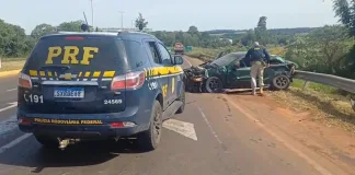 PRF apreende drogas após fuga de 12 km e resgata criança em situação de risco na BR-282 em Chapecó