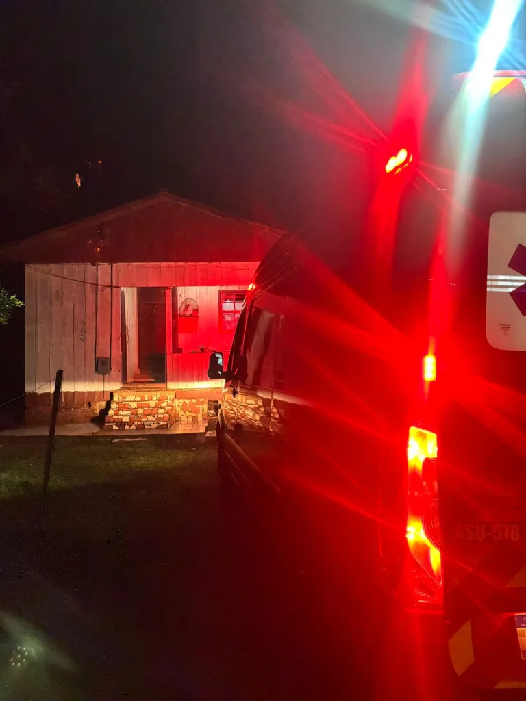 Bebê de 11 meses sofre queimaduras com água quente em Cunha Porã