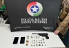 Duas pessoas presas com arma, munições e drogas na região