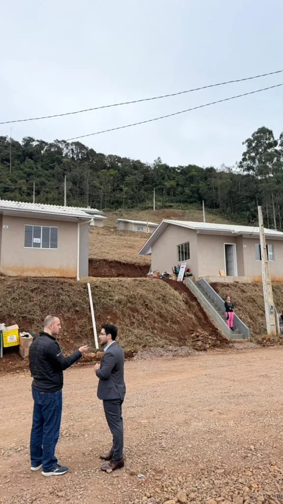 Promotor Wesley da Silva Müller em entrevista ao repórter Cristian Alflen, da Belos FM
