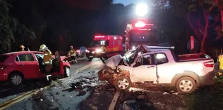 Jovem morre em colisão frontal no Oeste de SC
