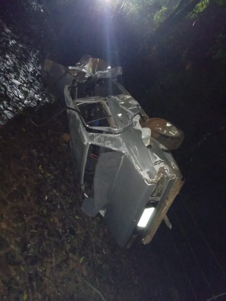 Homem fica gravemente ferido após saída de pista na SC-283, em São Carlos