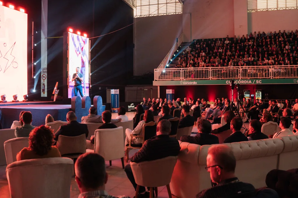 HJ Tech 2026 abre inscrições e leva inteligência artificial, arte digital e experiências imersivas em Concórdia