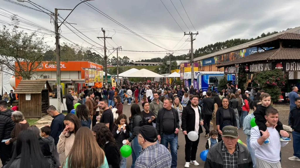 Terceiro dia de Femix teve grande movimentação de público