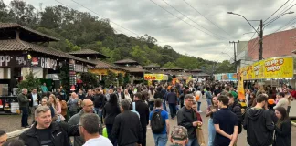Quarto dia de Femix teve bom público; Feira termina nesta segunda-feira