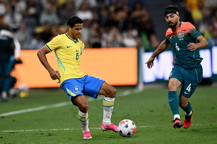 Brasil empata com a Austrália em amistoso e deixa a desejar no primeiro jogo pós-Copa