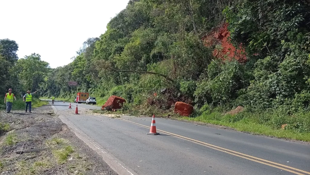 Liberado parcialmente o trânsito na SC-283 entre Seara e Concórdia